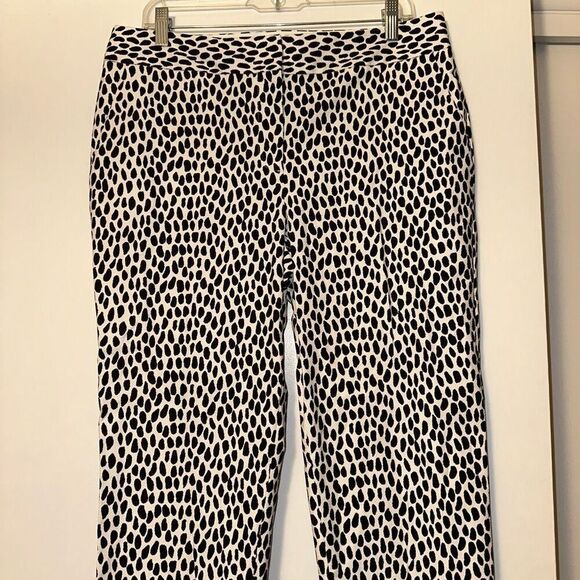 Talbots Women’s Slim Crop Cheetah Spot Black White Pants Size 10 NWOT - Picture 3 of 12